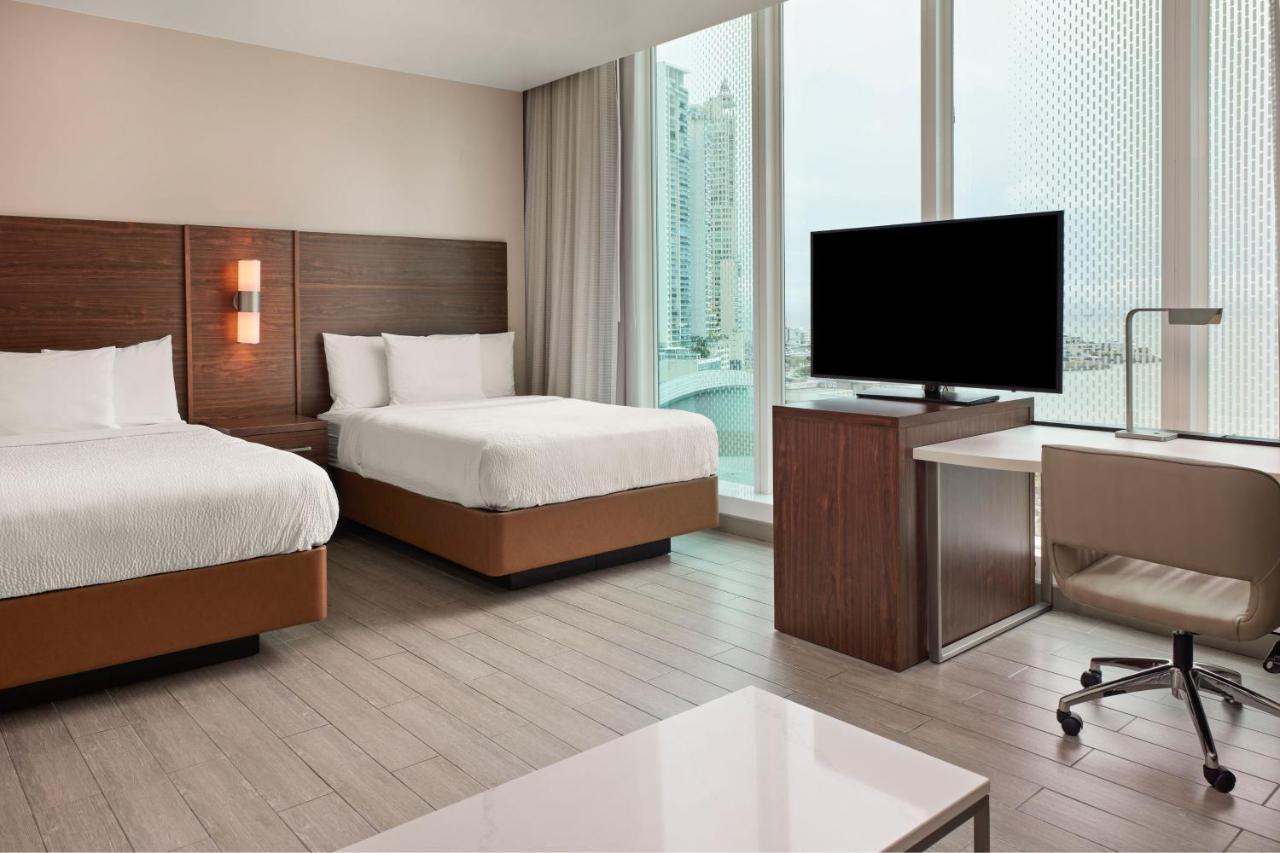 Residence Inn By Marriott Panama City Cidade do Panamá Exterior foto